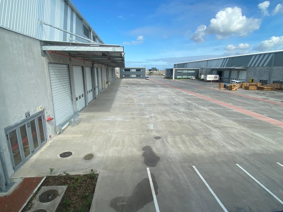 To Let commercial Property for Rent in Blackheath Industrial Western Cape